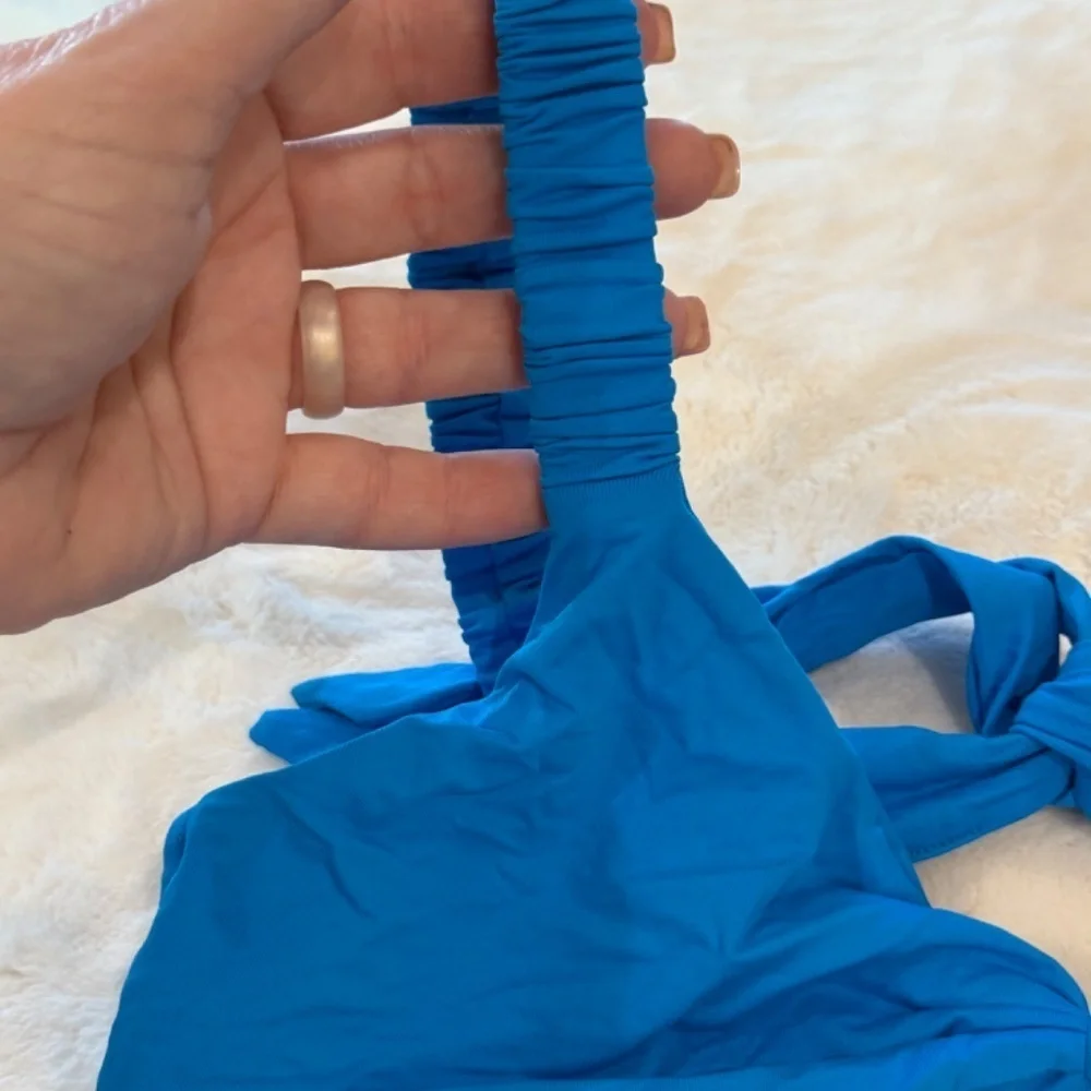 New Vitamin A Zuri Bralette in Cerulean Blue Bikini Top 31477